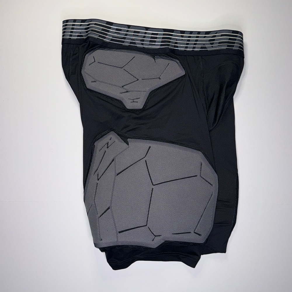 New With Tags Nike Pro Hyperstrong Padded Compression Football Shorts - Size XL